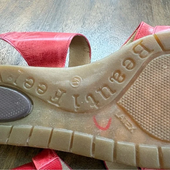 BeautiFeel Red Leather Strappy Hook Loop Wedge Sandals Women 41 (US 10-10.5) - Picture 8 of 8